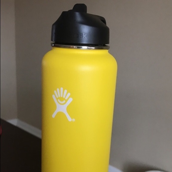 yellow wide mouth hydro flask straw lid